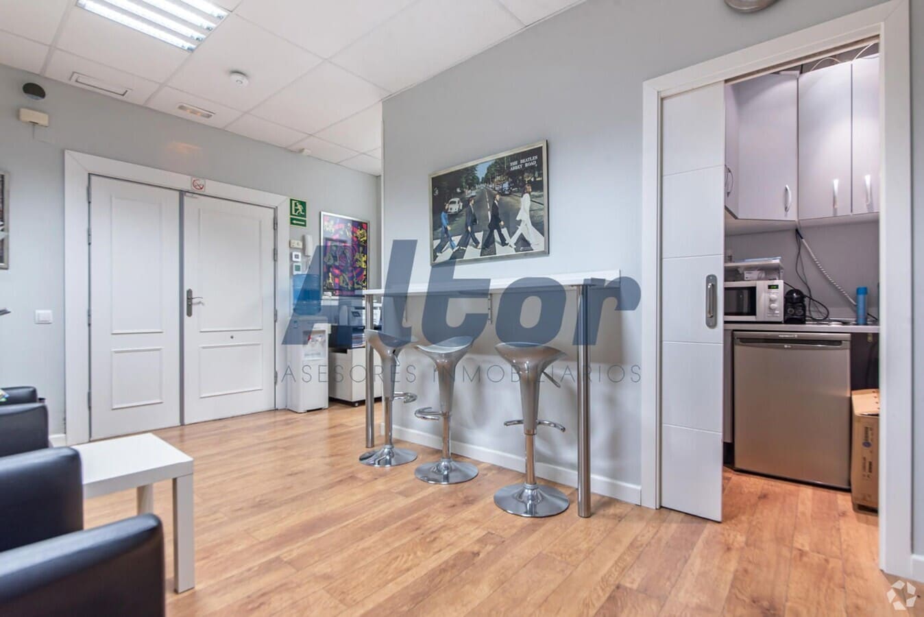 Madrid, MAD 28039 -  -  - Interior Photo - Image 1 of 31