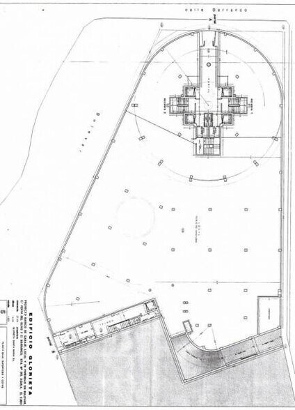 Retail in Almería for lease - Building Photo - Image 2 of 2