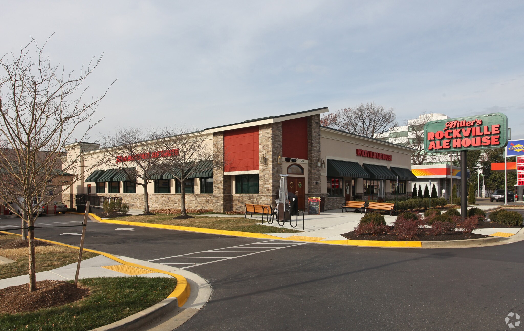 Vitamin Shoppe Rockville Pike Rockville Md 1471 Rockville Pike, Rockville, MD 20852 - Miller's Ale House | LoopNet