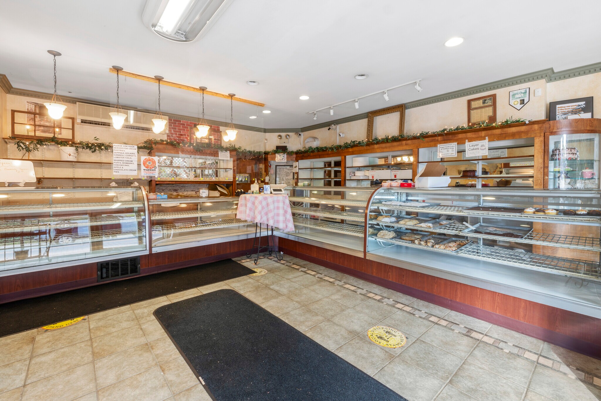 12451251 Chalkstone Ave, Providence, RI 02908 Retail for Sale