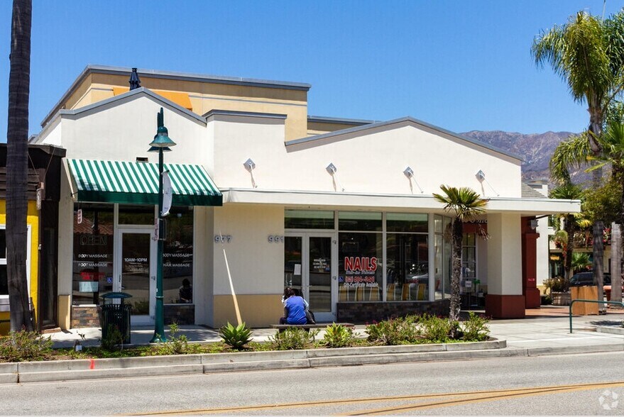 977 Linden Ave, Carpinteria, CA 93013