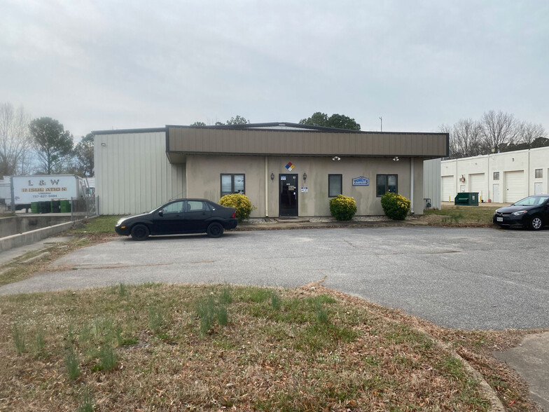 905 Executive Ct, Chesapeake, VA for sale - Building Photo - Image 1 of 1