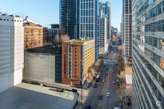 1255 S Michigan Ave, Chicago, IL - AERIAL  map view