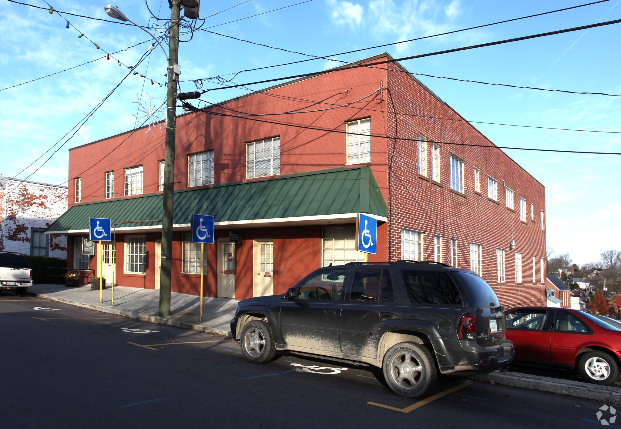 20 S Roanoke St, Fincastle, VA for sale Primary Photo- Image 1 of 1