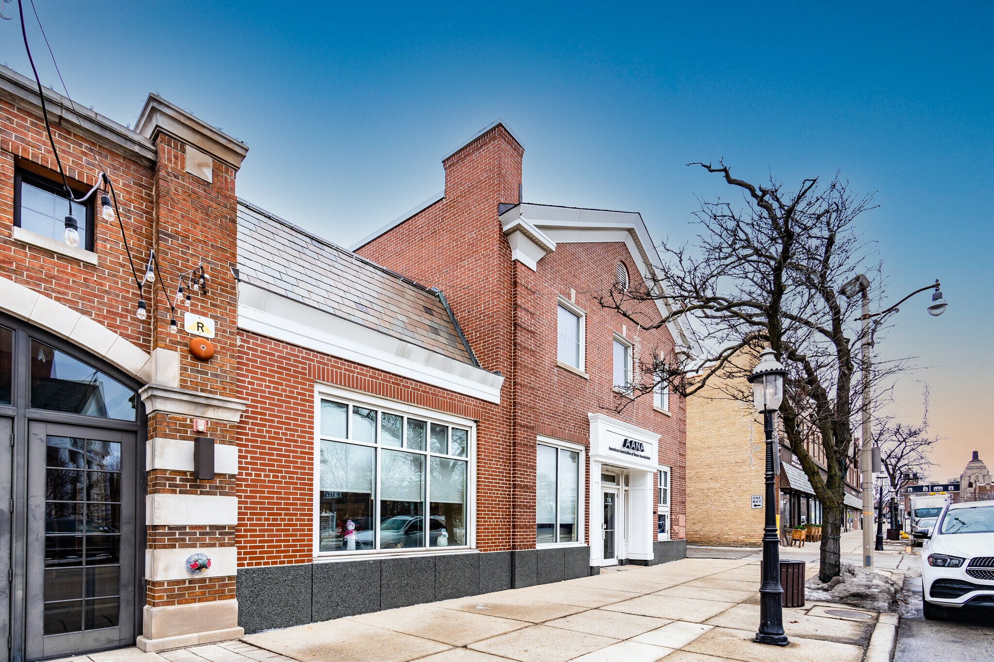 116 S Prospect Ave, Park Ridge, IL for lease Building Photo- Image 1 of 54