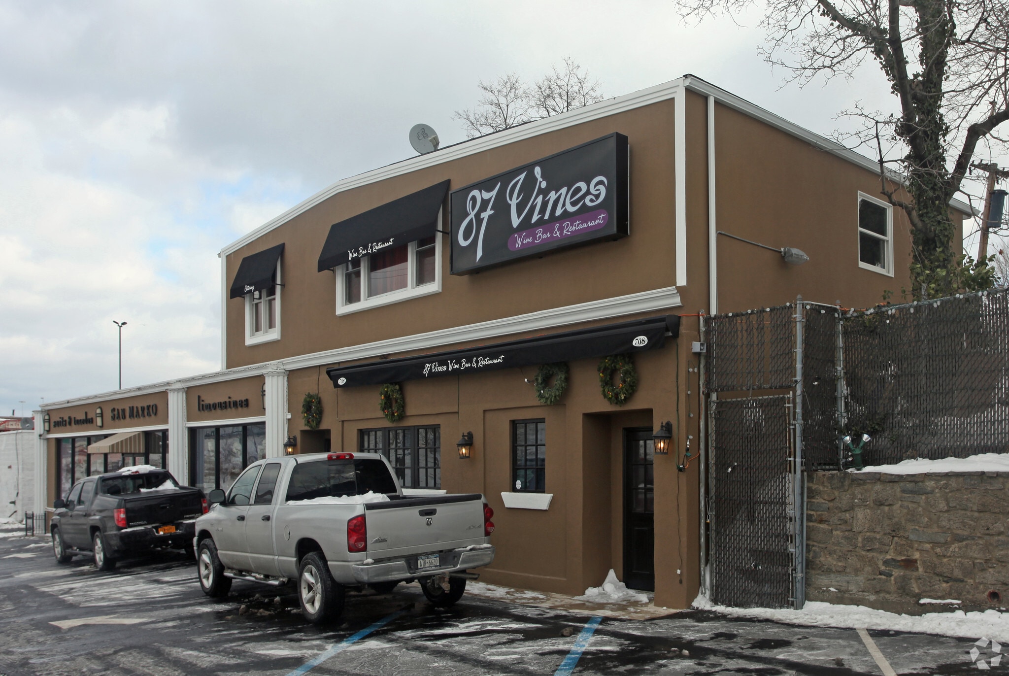 708-718 Central Park Ave, Yonkers, NY for sale Primary Photo- Image 1 of 1