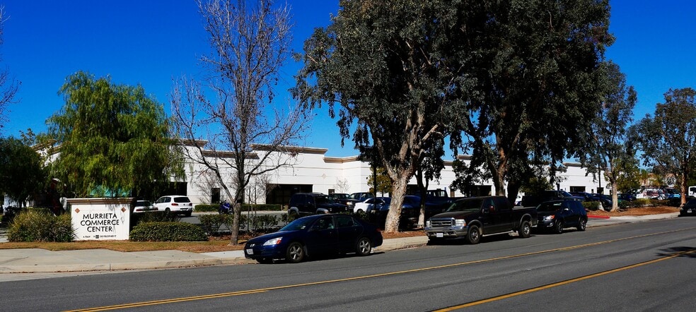 41571 Corning Pl, Murrieta, CA for lease - Building Photo - Image 2 of 4