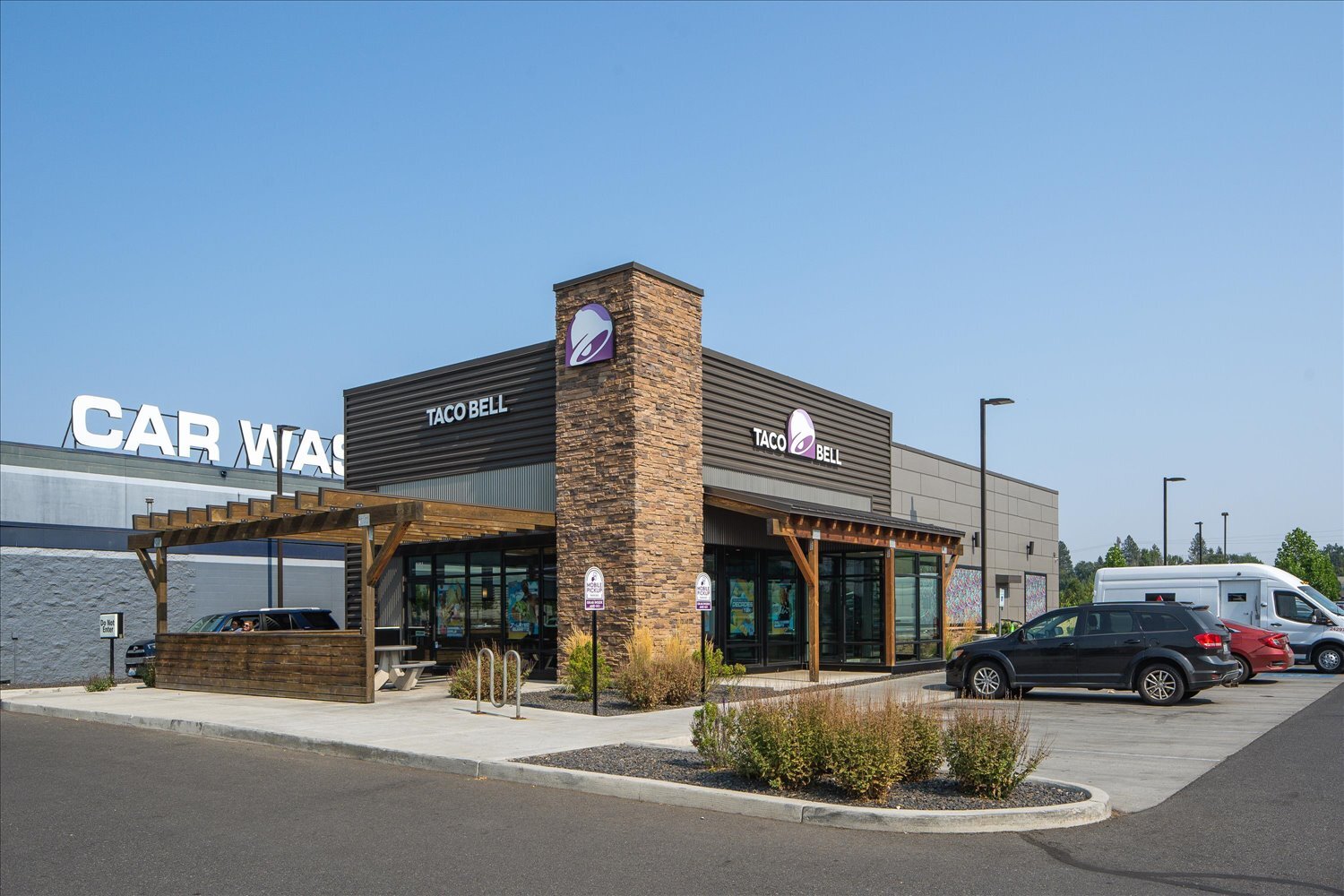 6404 N Ash St, Spokane, WA for sale Primary Photo- Image 1 of 2