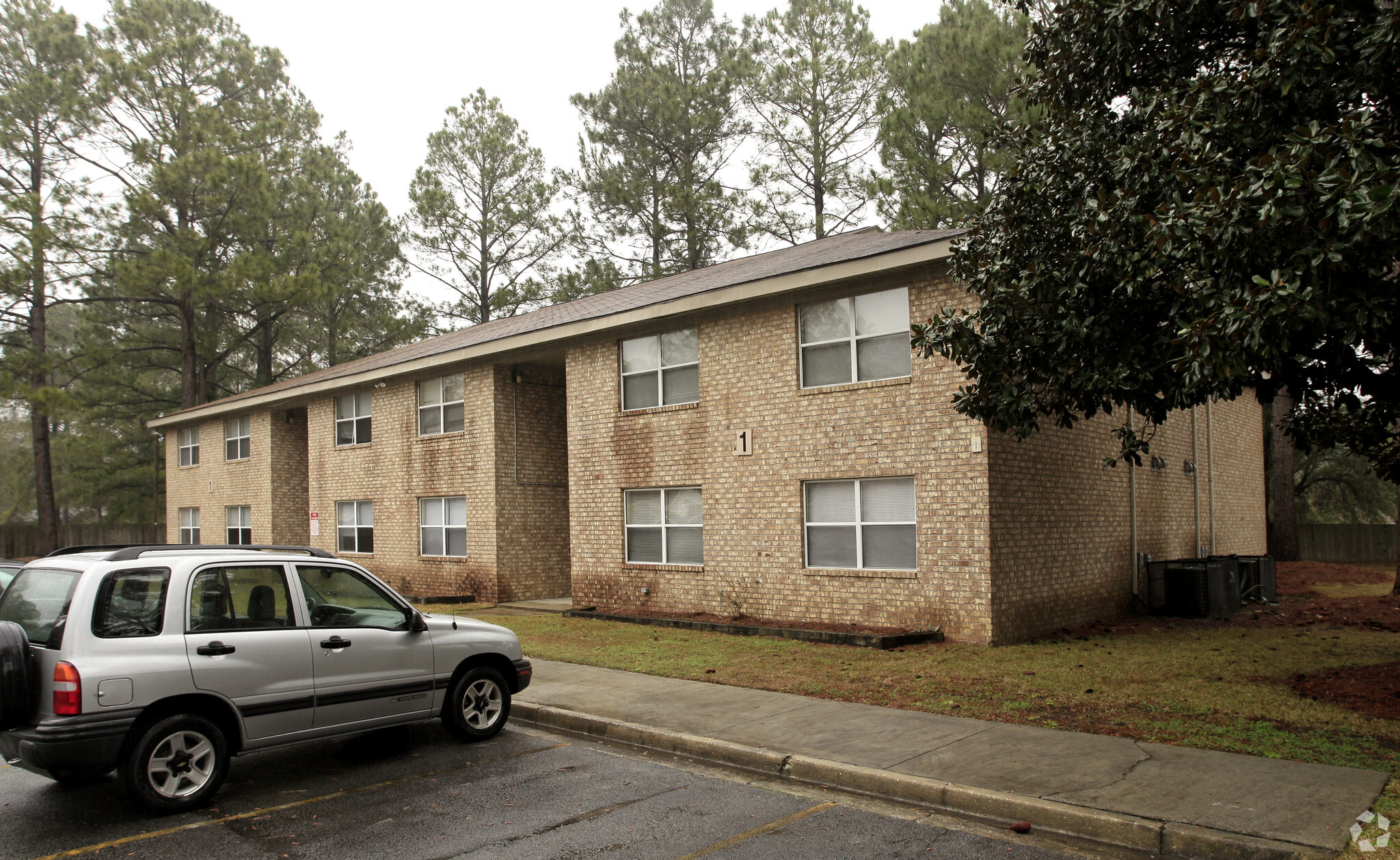 1310 Boone Hill Rd, Summerville, SC for sale Primary Photo- Image 1 of 1