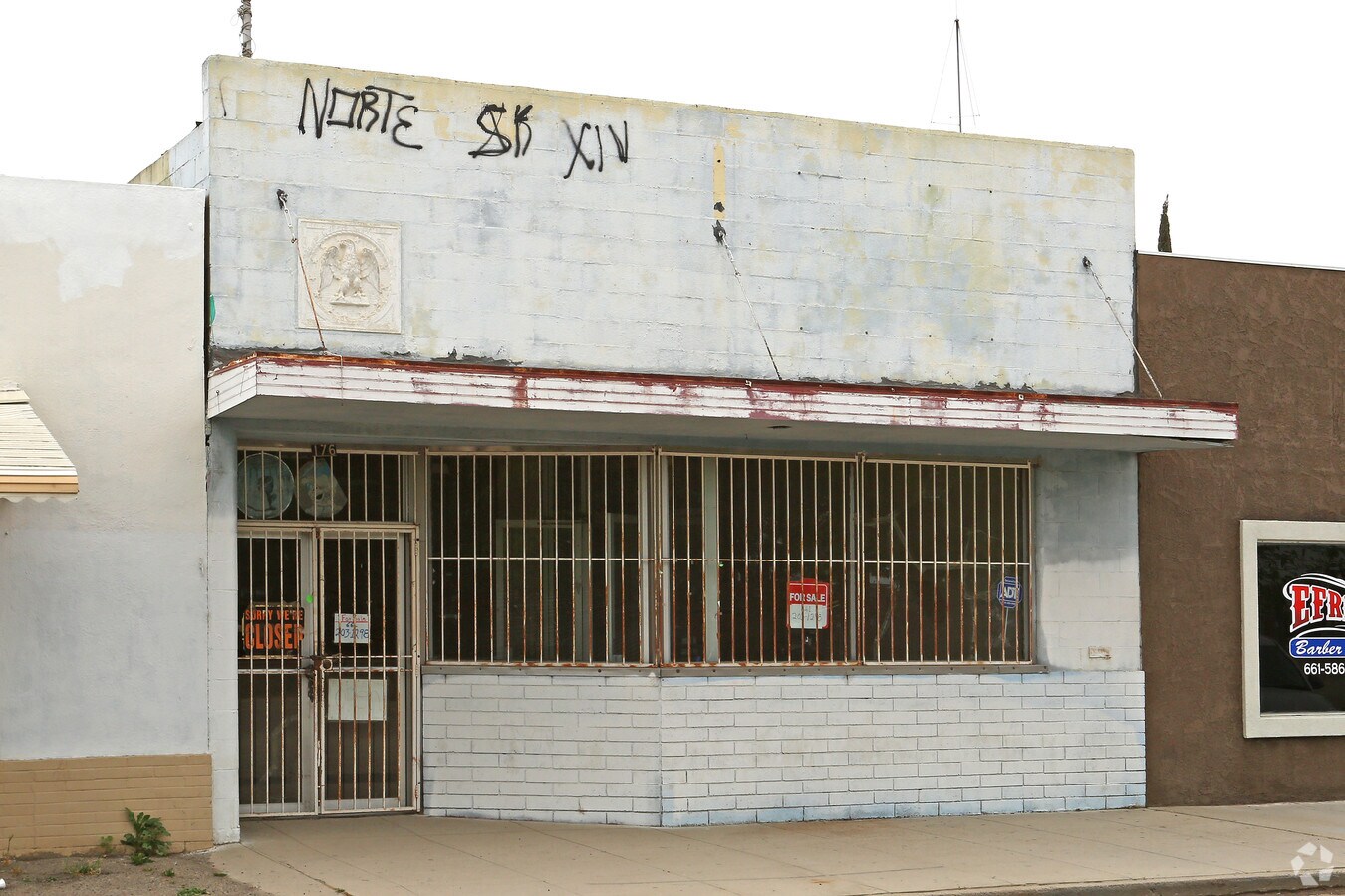 1160 N Front St, Earlimart, CA 93219