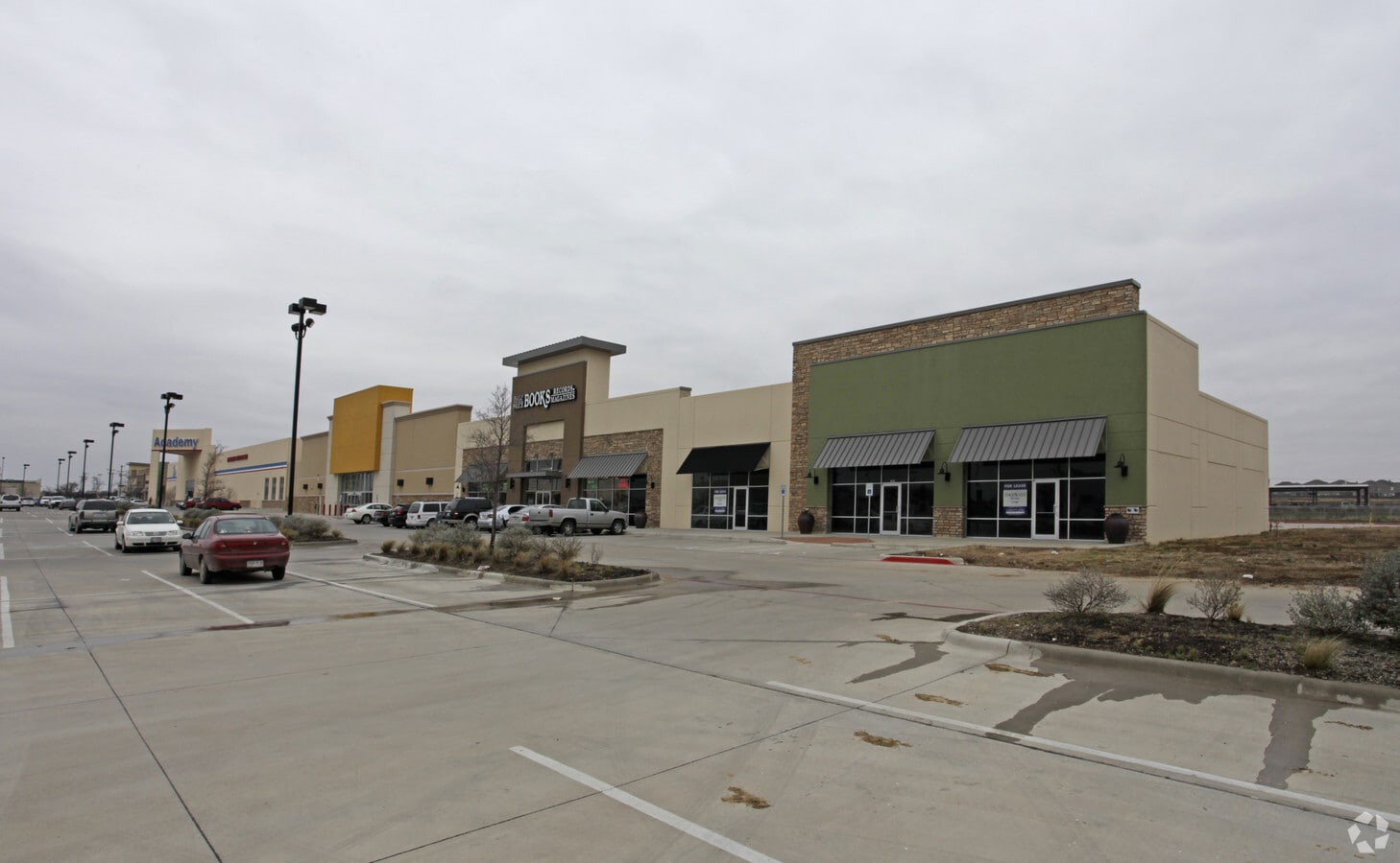 1261612640 South Fwy, Burleson, TX 76028