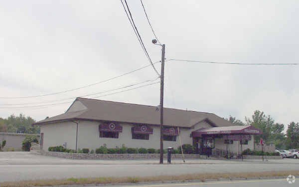 747 State Rd, Dartmouth, MA for sale - Primary Photo - Image 1 of 1