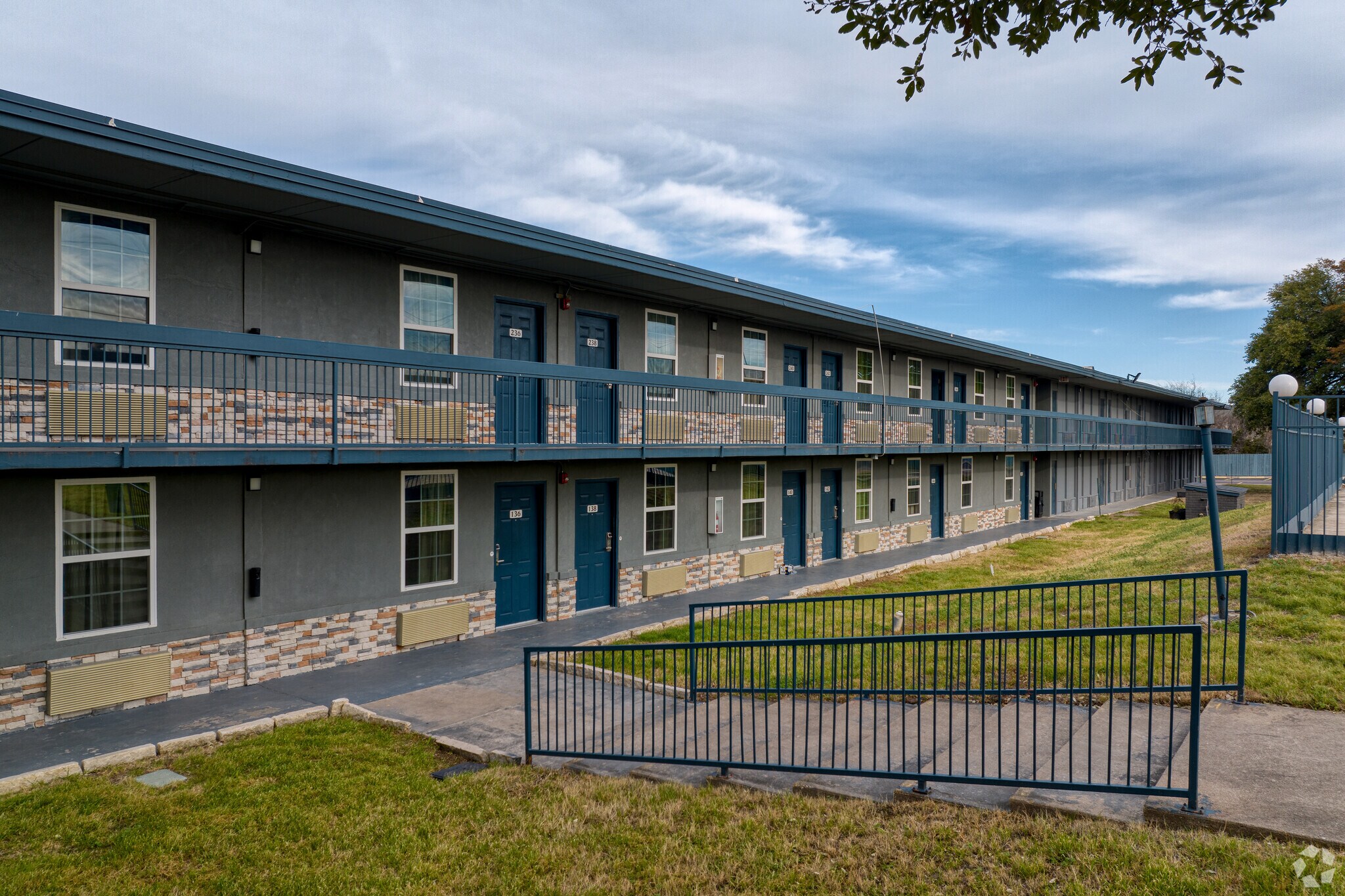 802 N General Bruce Dr, Temple, TX for sale Primary Photo- Image 1 of 1