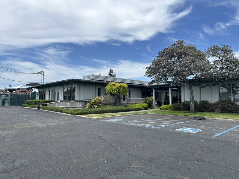 7977 Capwell Dr, Oakland, CA 94621 - Office for Sale | LoopNet