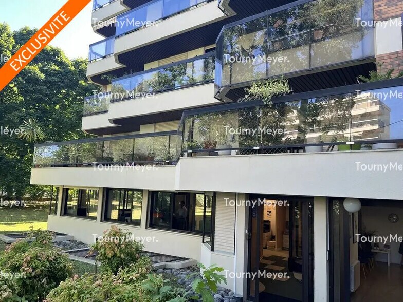 Office in Bordeaux for sale - Building Photo - Image 1 of 8