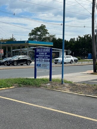 More details for 785 Parkway Ave, Trenton, NJ - Retail for Lease