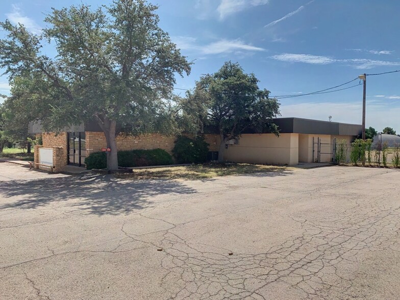 1206 W Interstate 20, Monahans, TX for sale - Primary Photo - Image 1 of 13