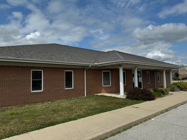 607 N Opportunity Dr, Columbia City, IN for lease - Primary Photo - Image 1 of 5