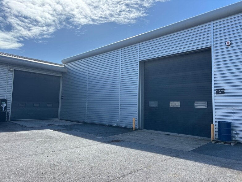 10 Sisna Park Rd, Plymouth for lease - Building Photo - Image 2 of 5