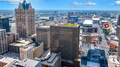 770 N Water St, Milwaukee, WI - aerial  map view - Image1