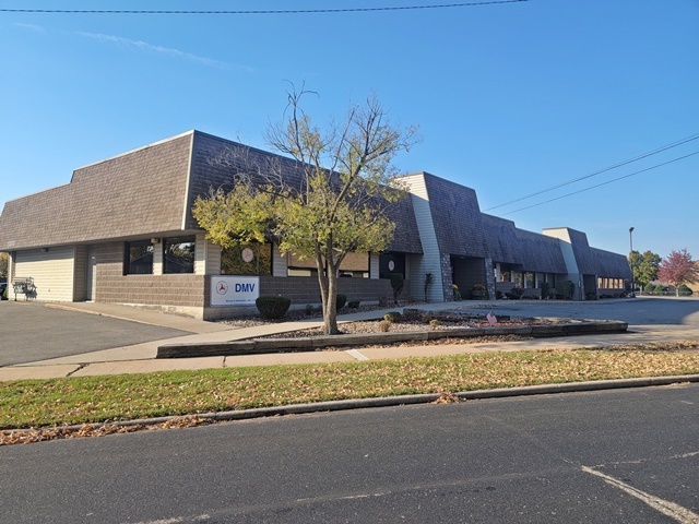 503 S Cherry Ave, Marshfield, WI for sale - Primary Photo - Image 1 of 1