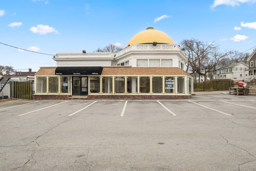 474 Main St, Stoneham, MA 02180