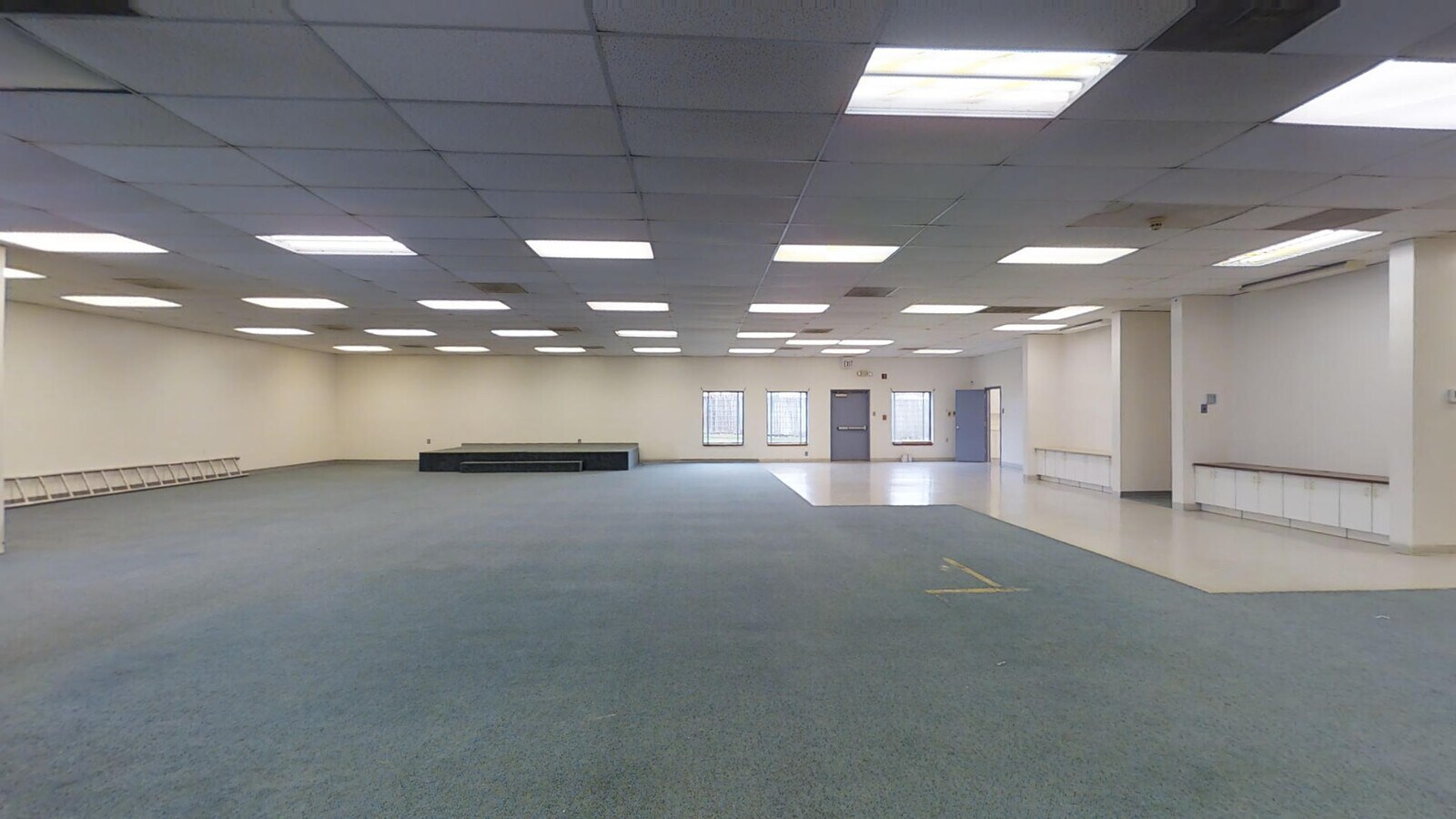 22034 Shaw Rd, Sterling, VA, 20164 Retail Space For Lease