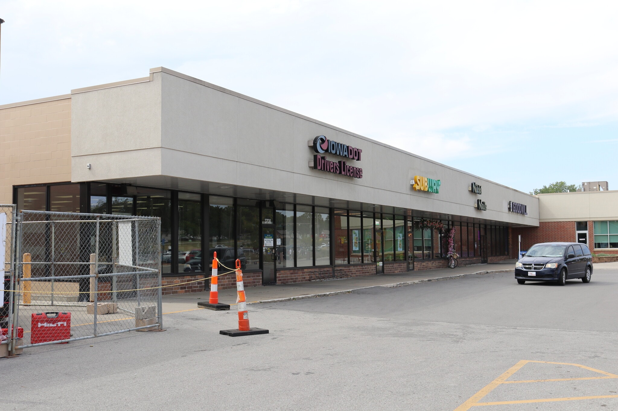 3800 Lincoln Way, Ames, IA for lease Building Photo- Image 1 of 3