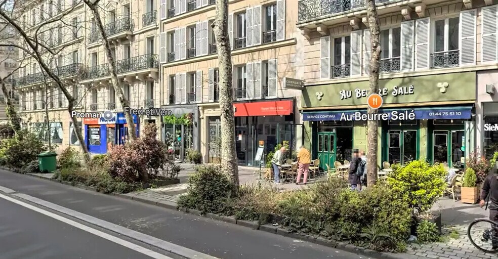 Retail in Paris for lease - Building Photo - Image 2 of 5