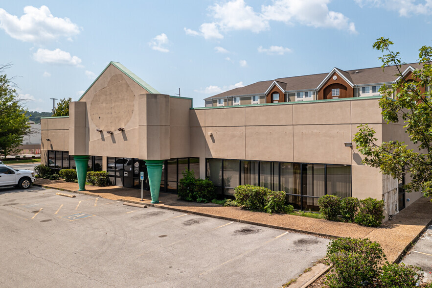 2222 W Martin Luther King Blvd, Fayetteville, AR for sale - Building Photo - Image 1 of 1