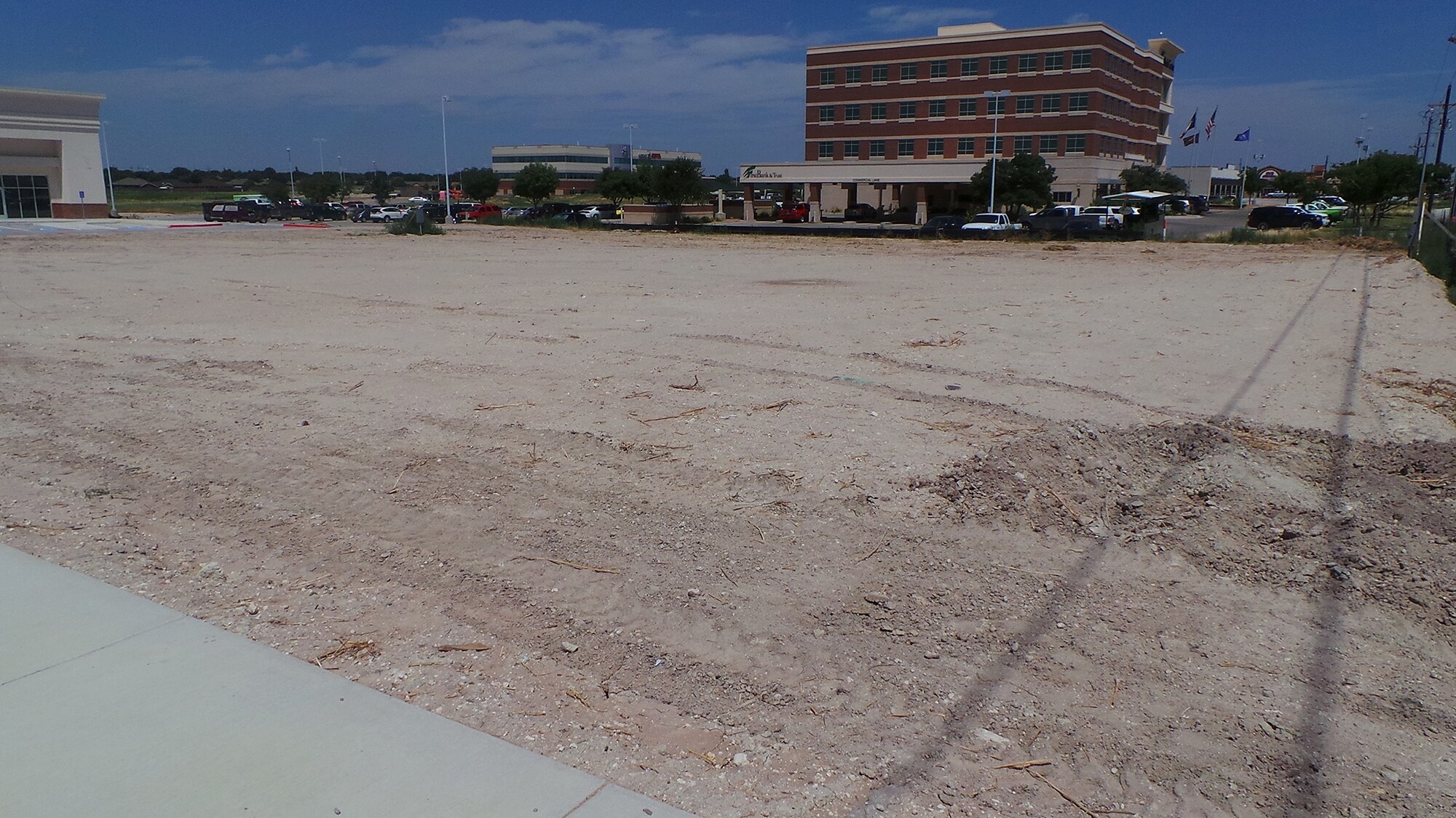 9822 Slide Rd, Lubbock, TX for sale Primary Photo- Image 1 of 1