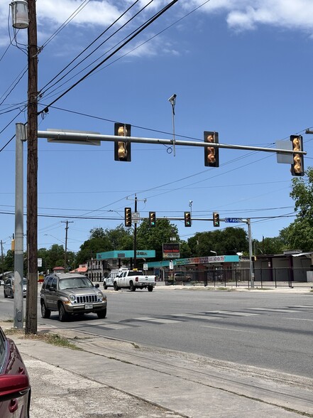 607 S General McMullen Dr, San Antonio, TX for sale - Other - Image 1 of 5