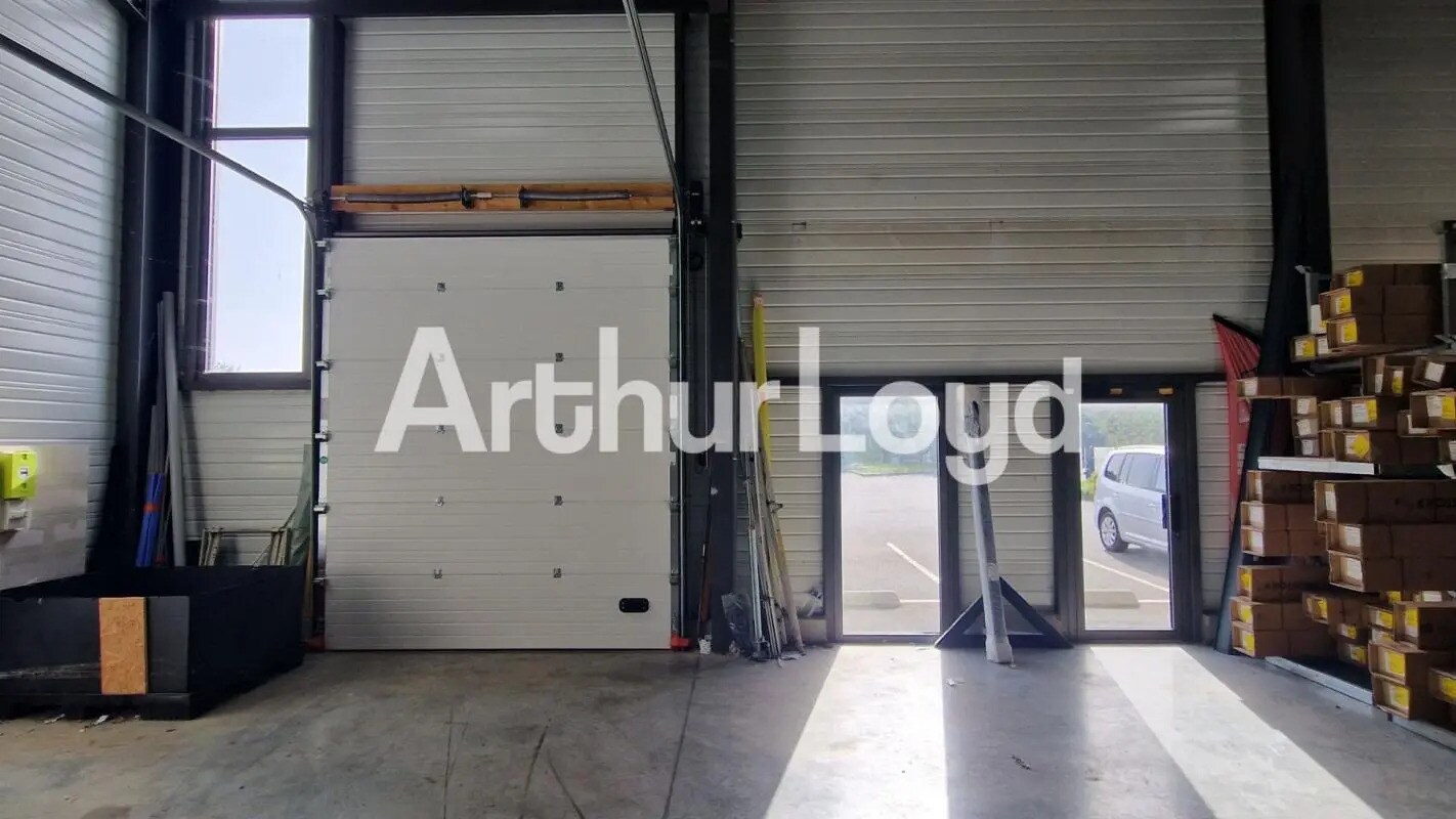 Flex in Fleury-sur-Orne for lease Building Photo- Image 1 of 3