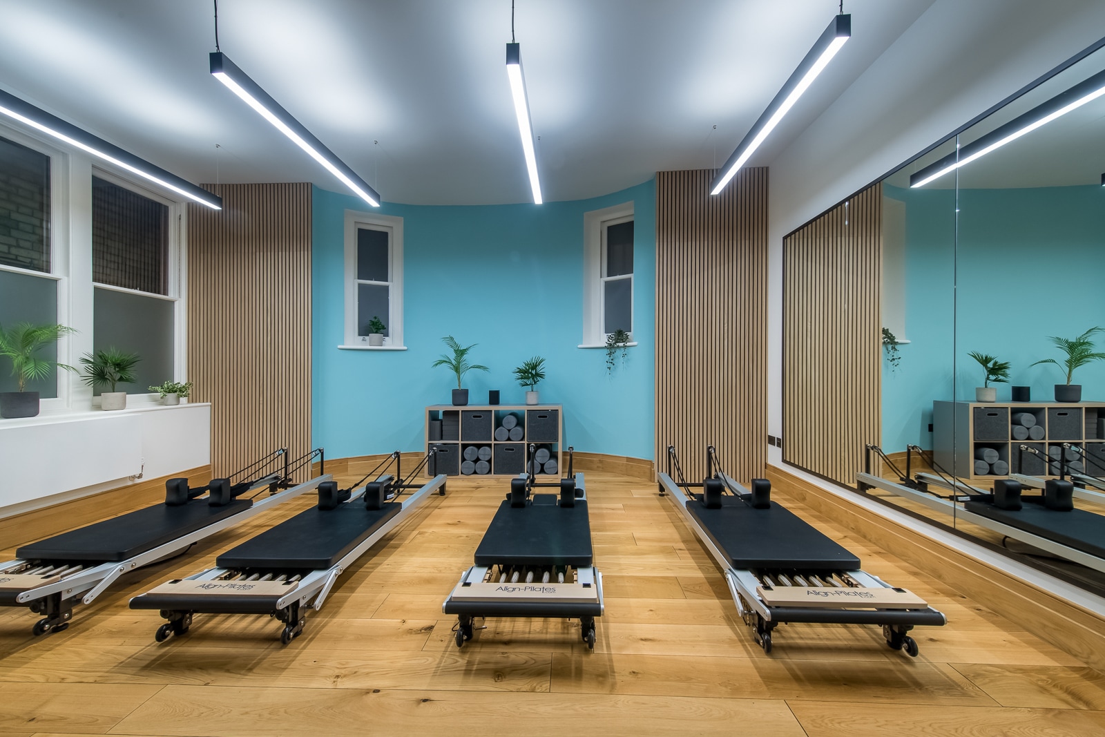 42 Harley St, London for lease Interior Photo- Image 1 of 4