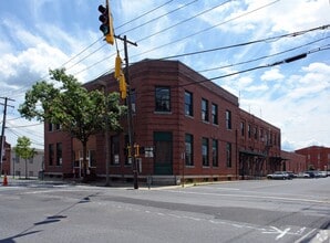 200 E Patrick St, Frederick, MD for lease Building Photo- Image 1 of 2