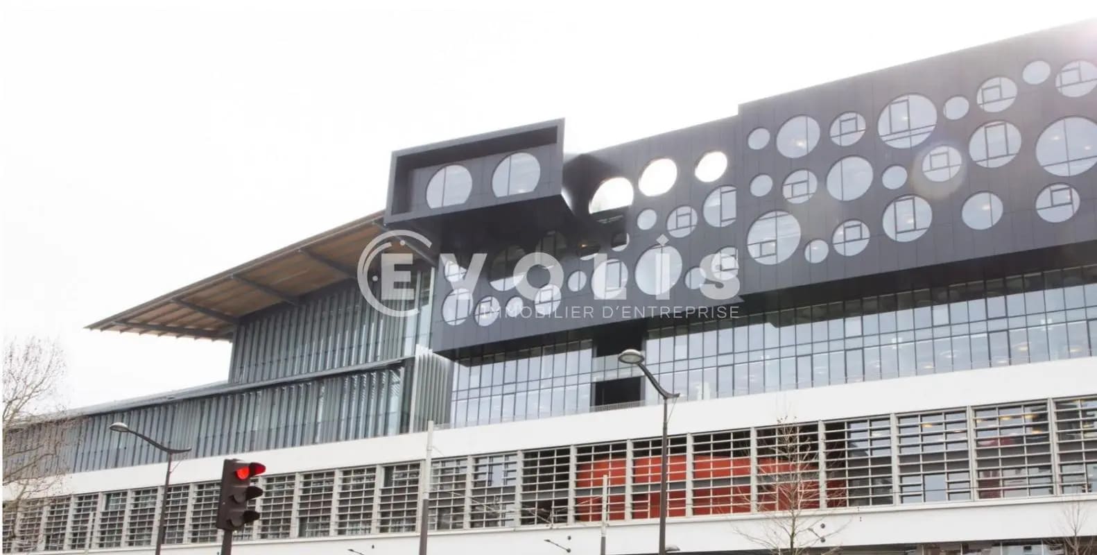 Office in Paris for lease Building Photo- Image 1 of 8