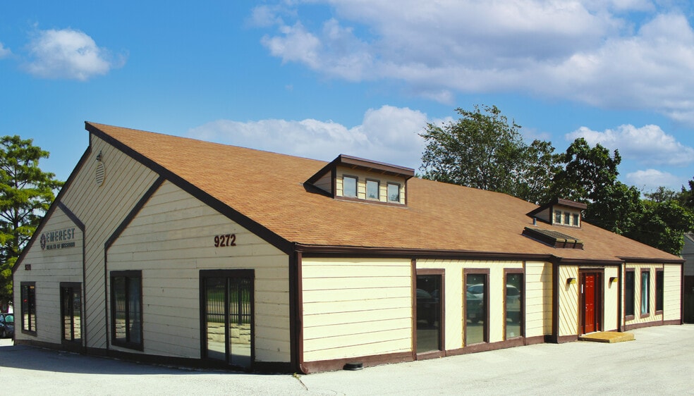 9270-9272 Olive Blvd, Olivette, MO for lease - Building Photo - Image 1 of 4