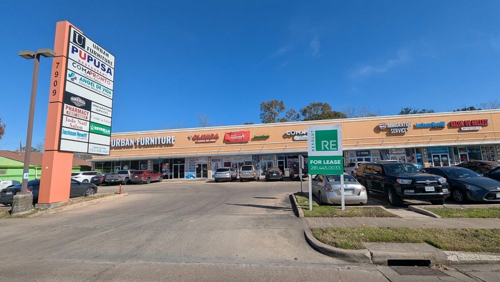 7909 Hillcroft St, Houston, TX for lease - Building Photo - Image 1 of 5