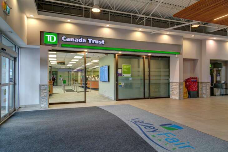 22709 Lougheed Hwy, Maple Ridge, BC for sale - Interior Photo - Image 1 of 1