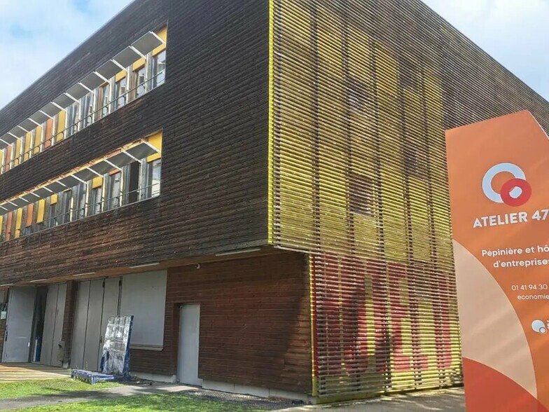 Flex in CHENNEVIÈRES-SUR-MARNE for lease - Building Photo - Image 1 of 7