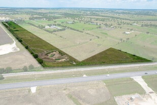 1032 E Godley avenue - Campground