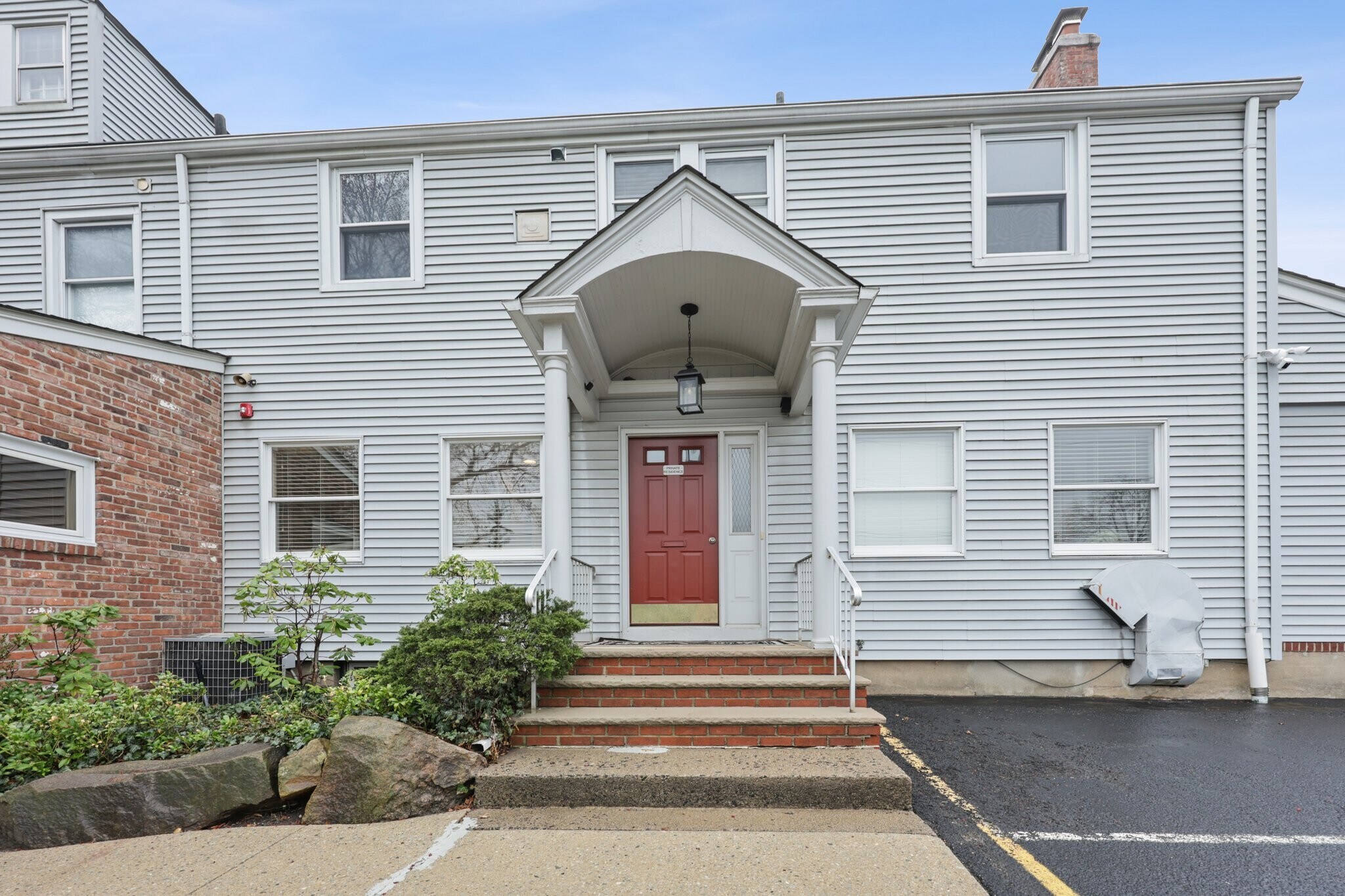 756 Cedar Ln, Teaneck, NJ for sale Building Photo- Image 1 of 1