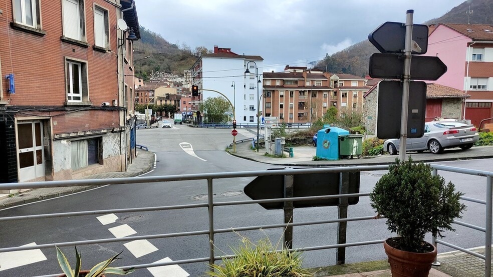 Retail in Aller, Asturias for sale - Building Photo - Image 3 of 16