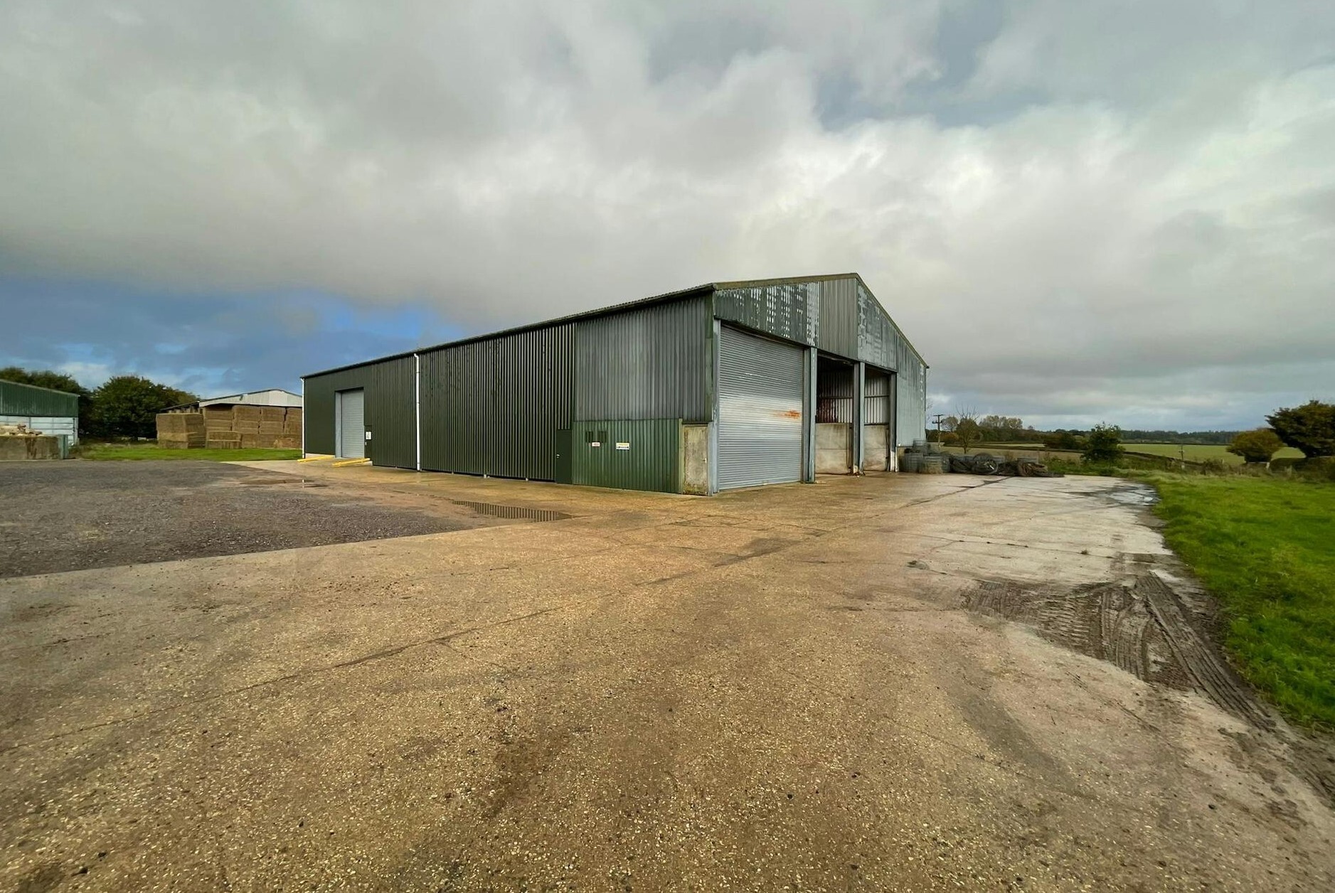 Grammarsham Farm Barns, Basingstoke for lease Building Photo- Image 1 of 5