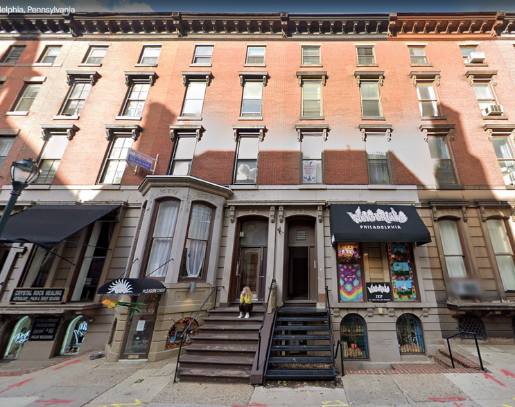 2037 Walnut St, Philadelphia, PA for lease - Building Photo - Image 1 of 2