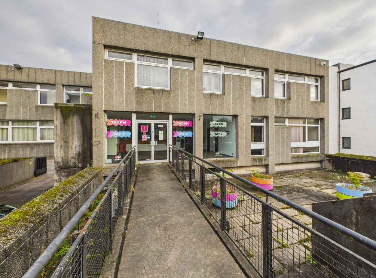 6 North Isla St, Dundee for lease Primary Photo- Image 1 of 3