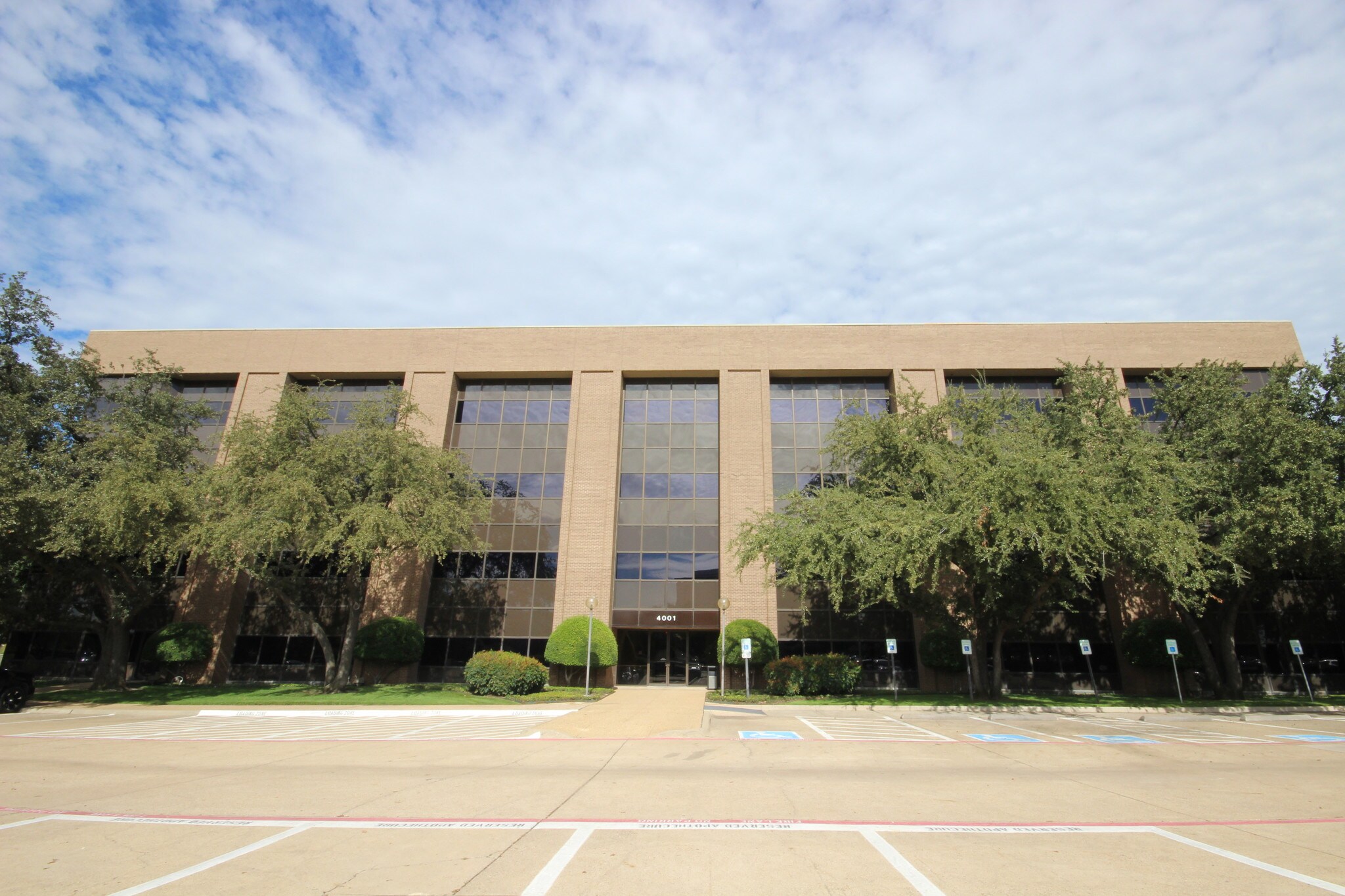 4001 McEwen Rd, Farmers Branch, TX 75244 Office for Lease