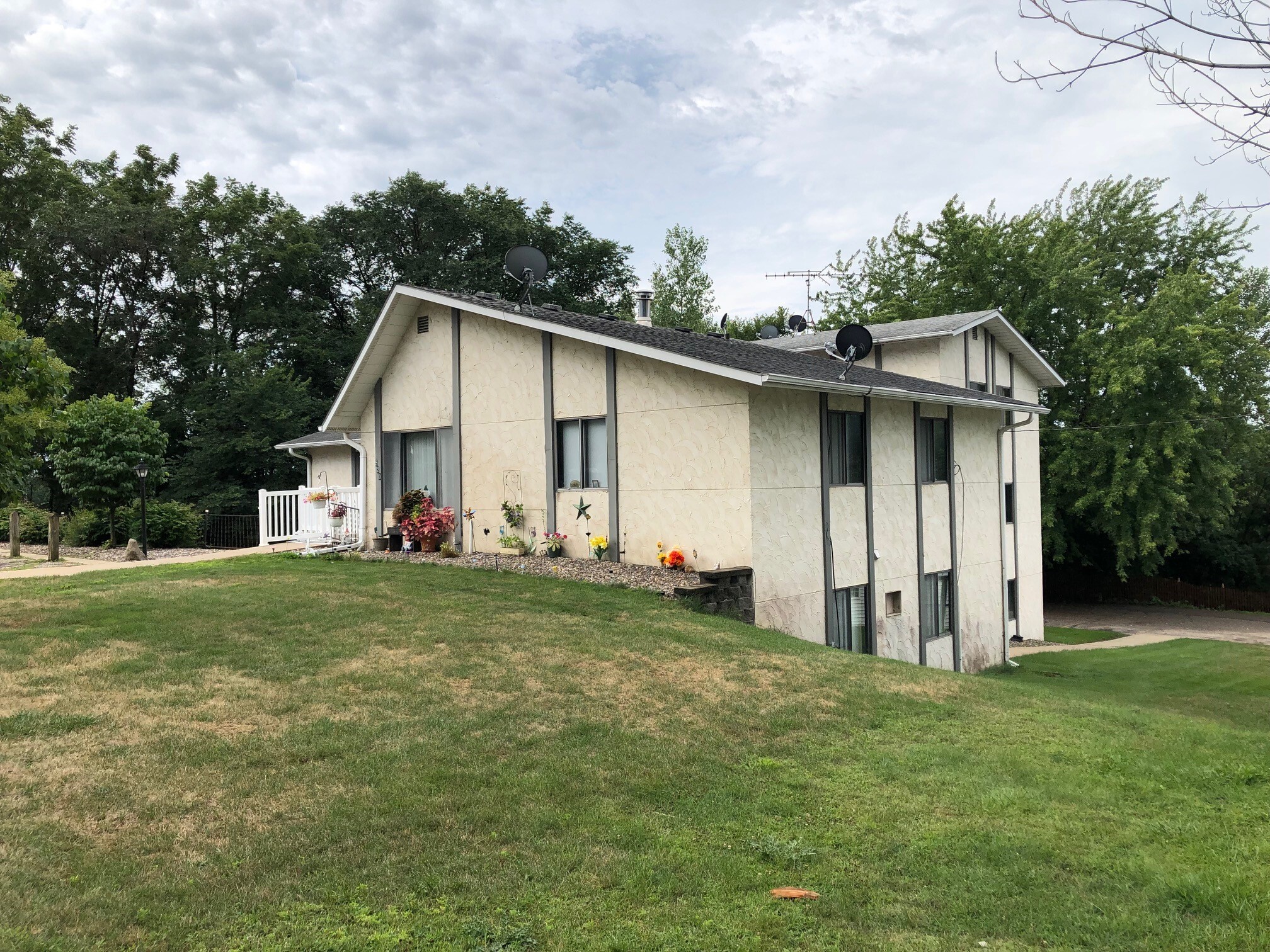 520 High Ave, Wanamingo, MN for sale Primary Photo- Image 1 of 1