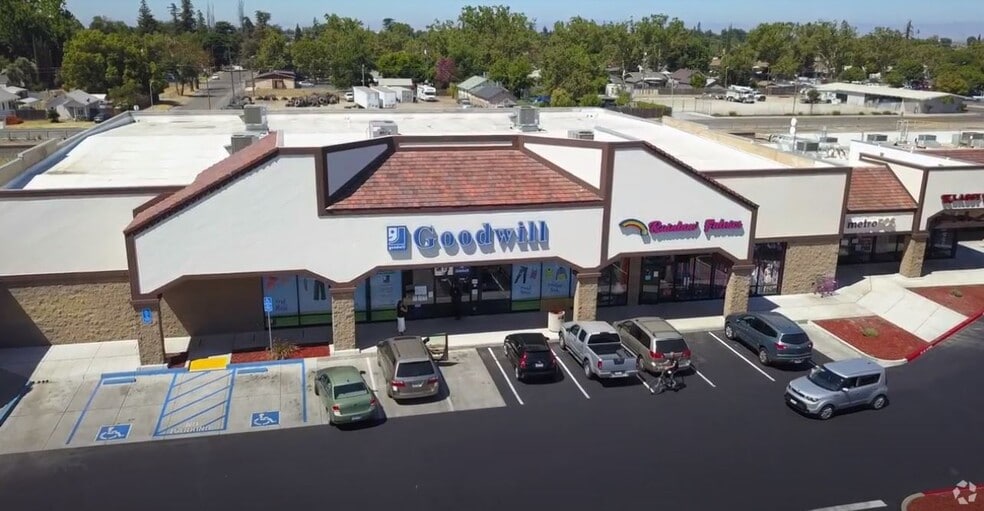 503-795 N Golden State Blvd, Turlock, CA for lease - Building Photo - Image 2 of 5