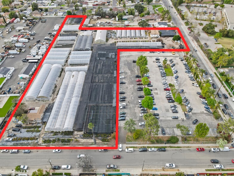 11555 Eldridge Ave, Sylmar, CA for sale - Building Photo - Image 1 of 3